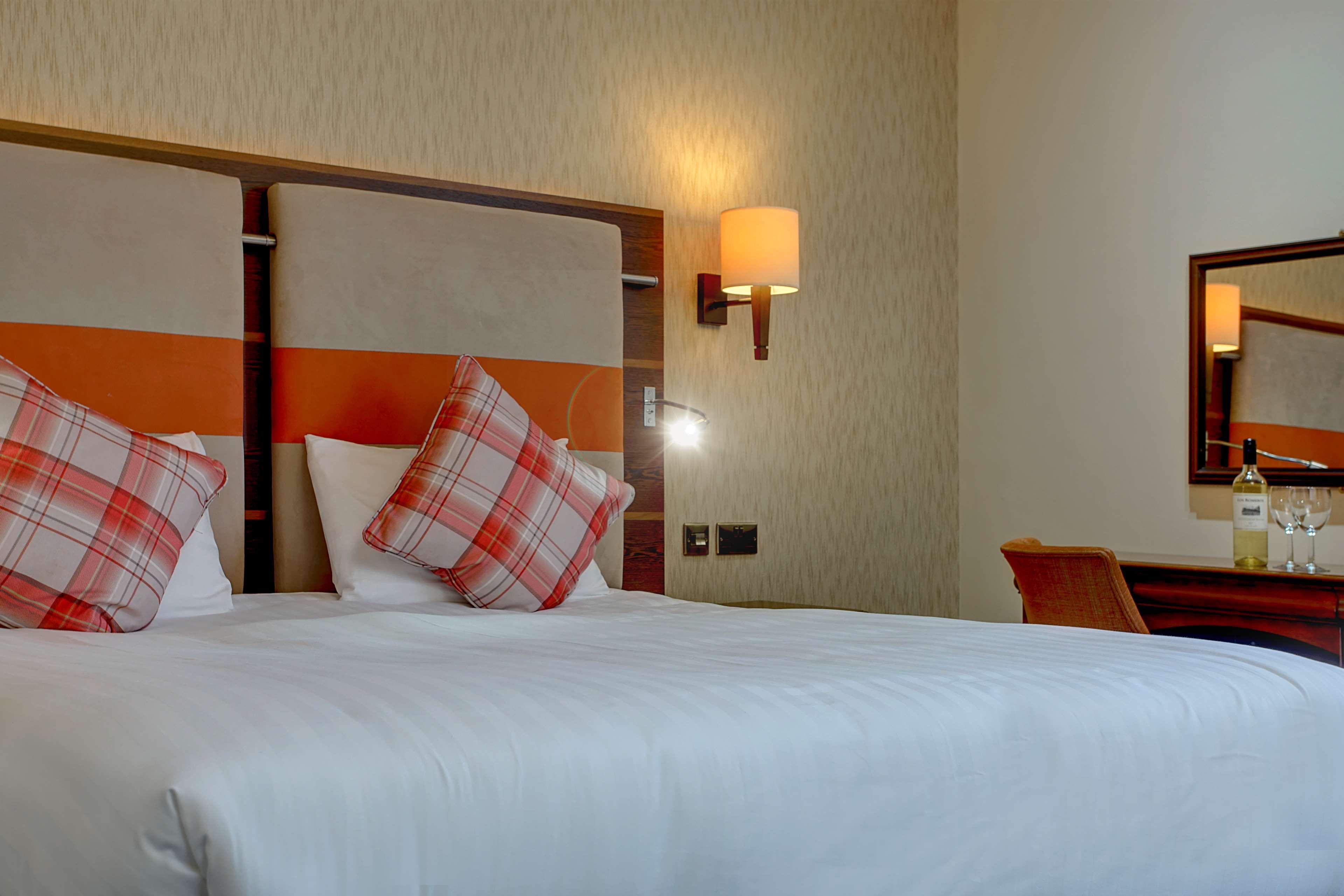 Best Western Plough And Harrow Hotel Birmingham Exterior photo